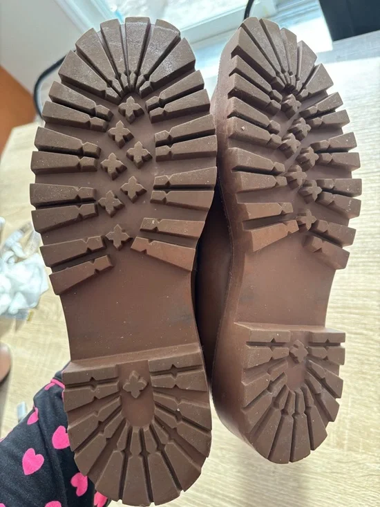 American Eagle Tan Chunky Lug Sole Penny Loafers - Picture 5 of 7